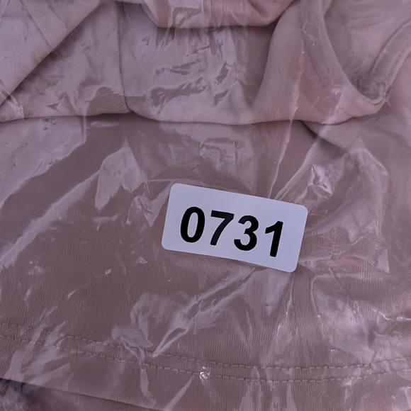 ⭐️ Bogo ⭐️ 🎈Eloquii peach Sz 18 cold shoulder top blouse - Picture 13 of 13